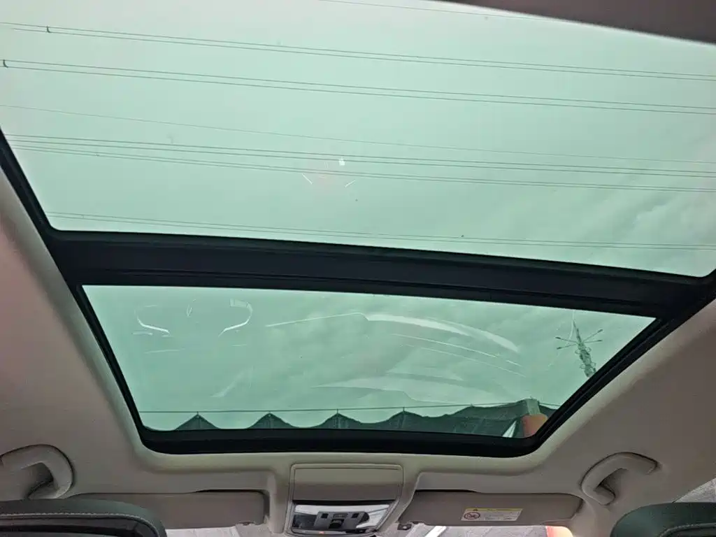 Volkswagen Passat — фото 18