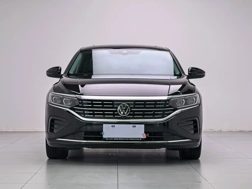Volkswagen Passat — фото 2