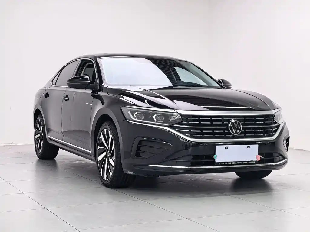 Volkswagen Passat — фото 3
