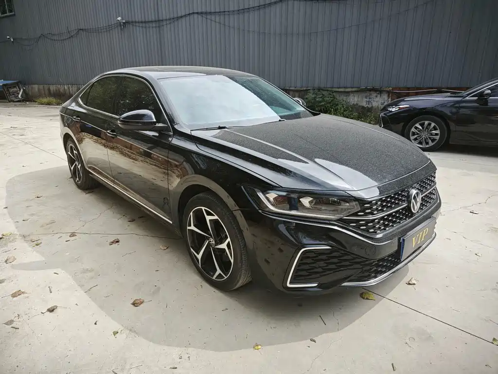 Volkswagen Passat — фото 3
