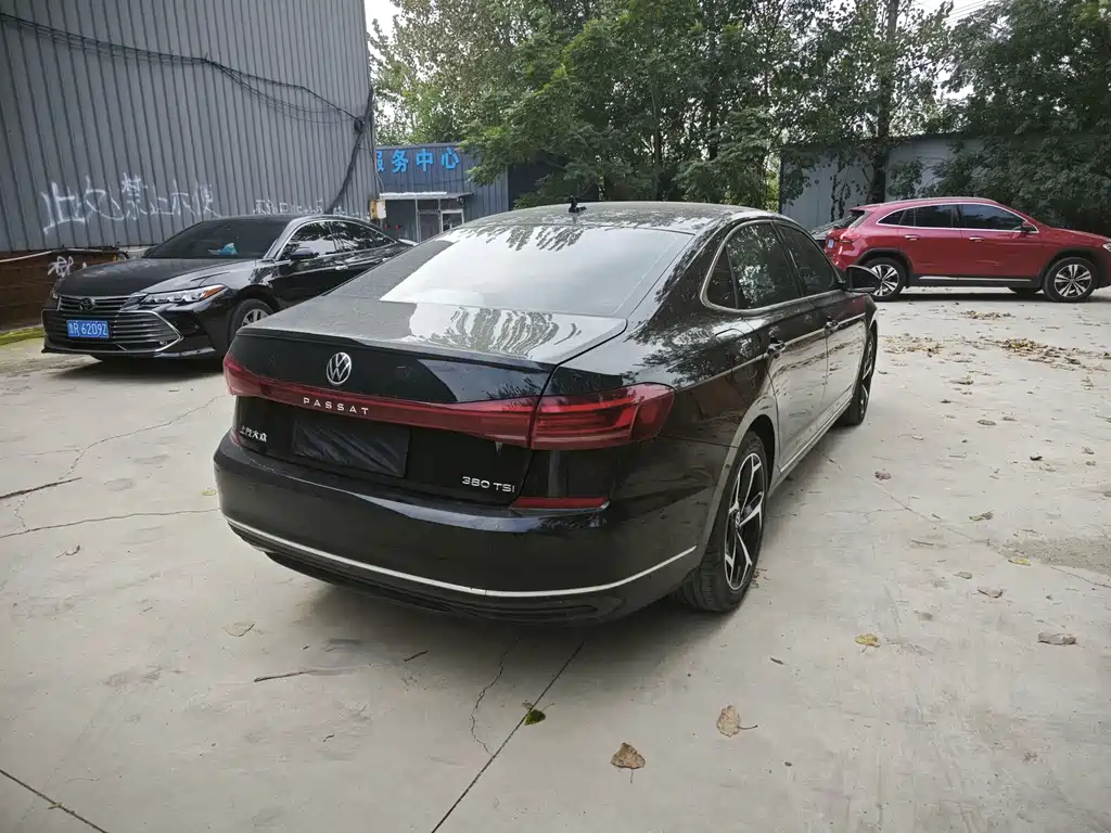 Volkswagen Passat — фото 9
