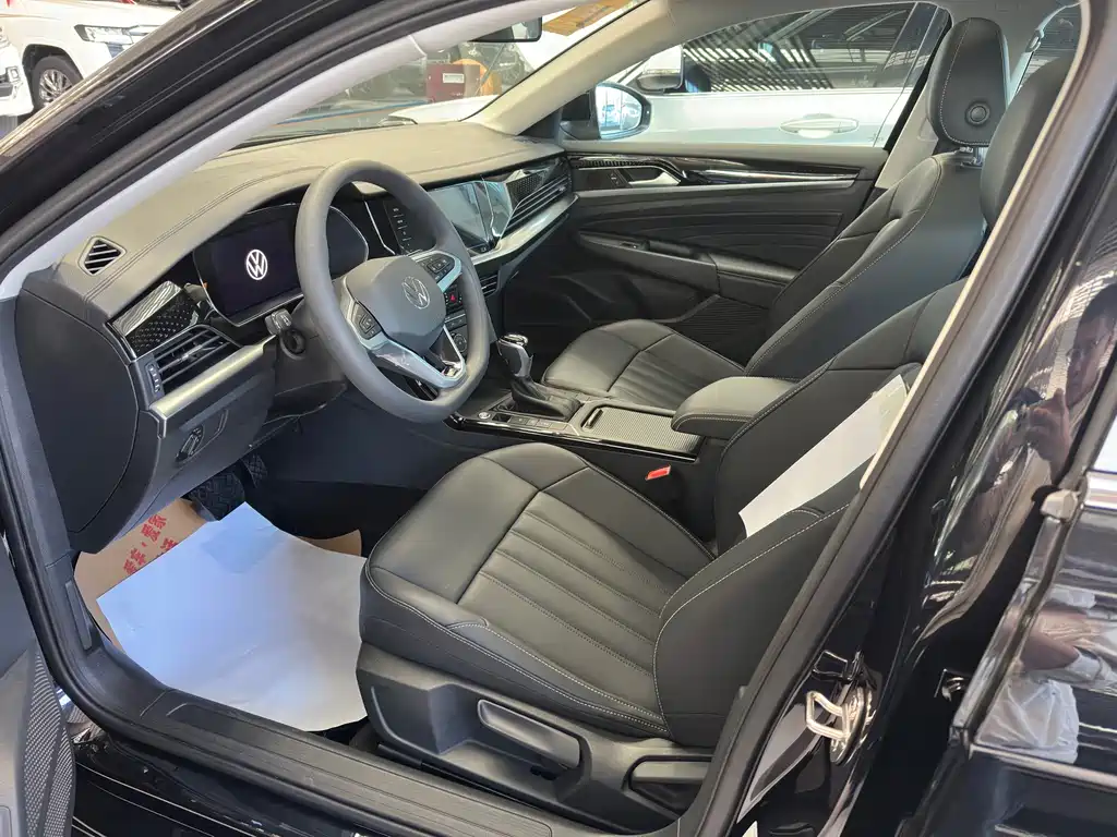 Volkswagen Passat — фото 5
