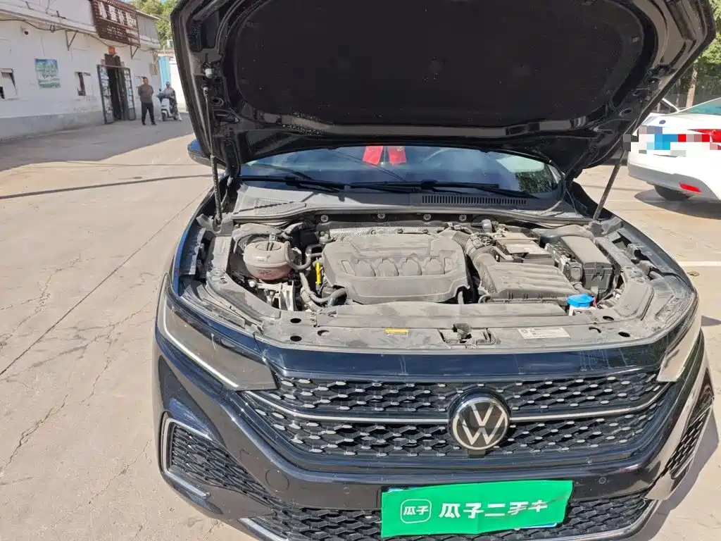 Volkswagen Passat — фото 20