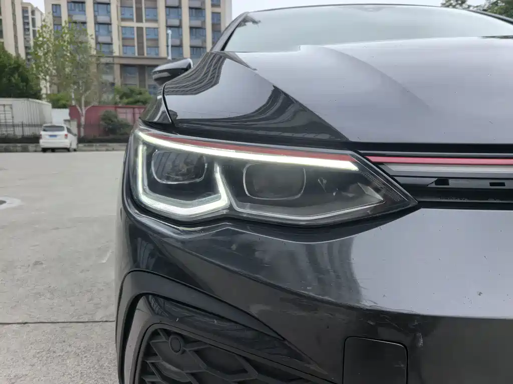 Volkswagen Golf GTI — фото 5