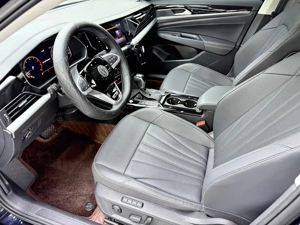 Volkswagen Passat — фото 6