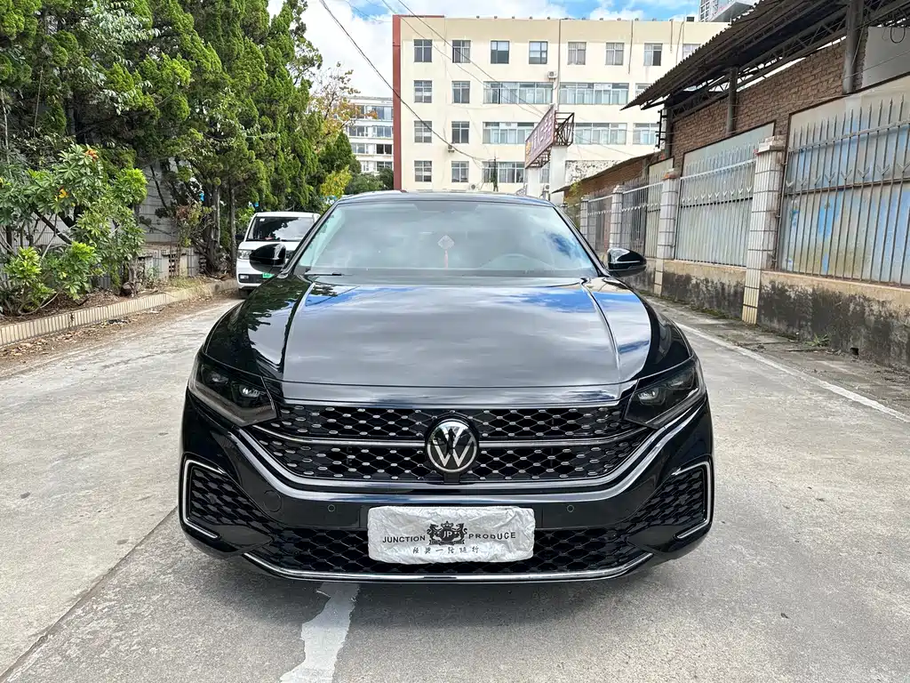 Volkswagen Passat — фото 2
