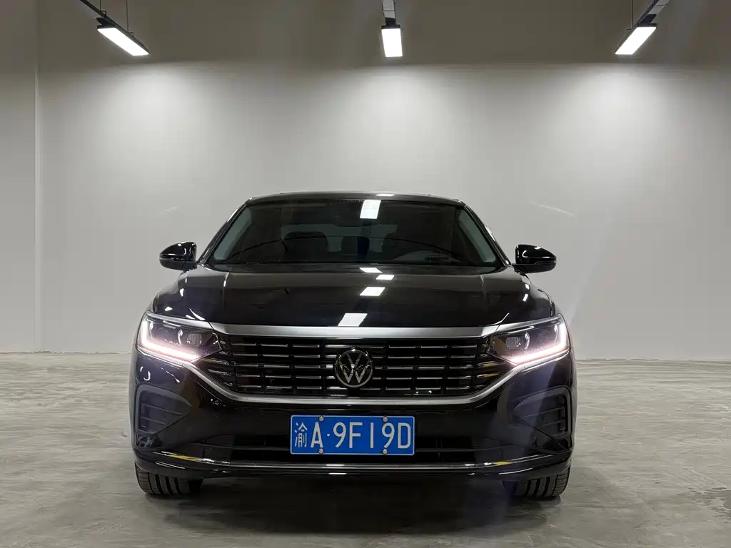 Volkswagen Passat — фото 2