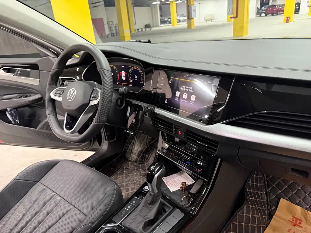 Volkswagen Passat — фото 8