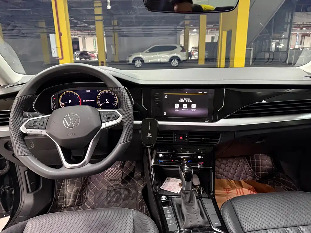 Volkswagen Passat — фото 10