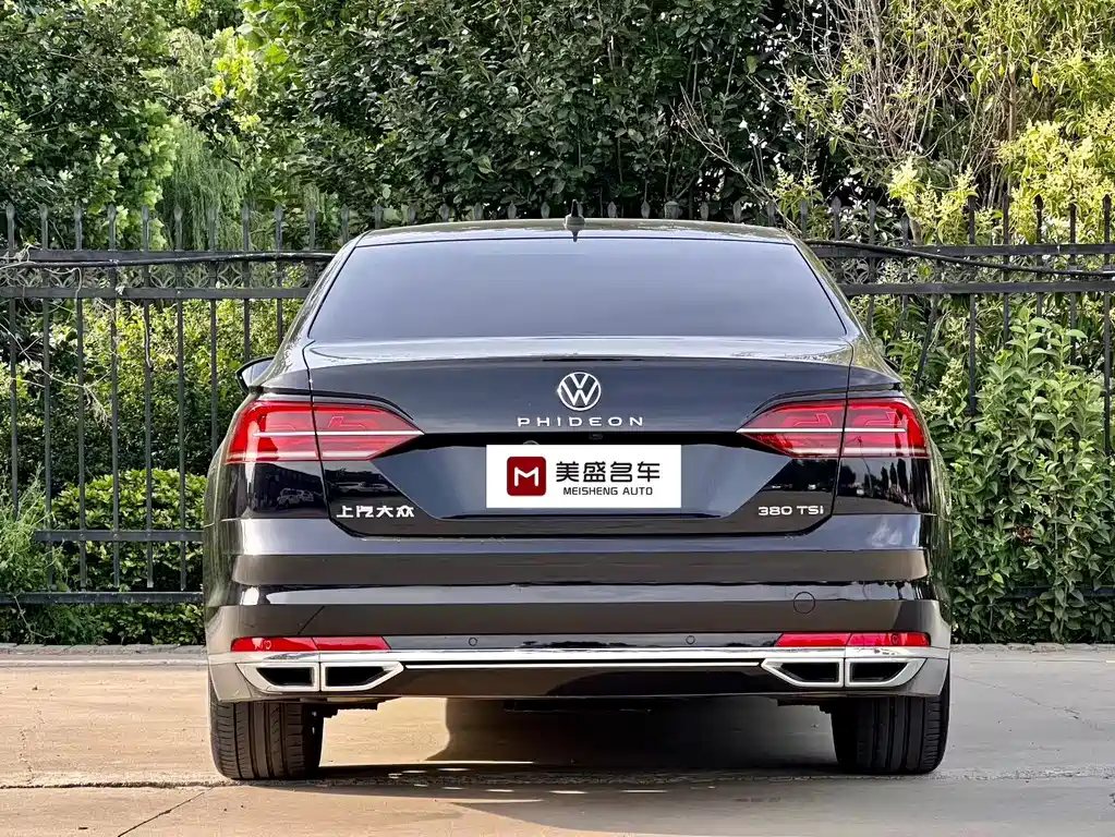 Volkswagen Phideon — фото 8