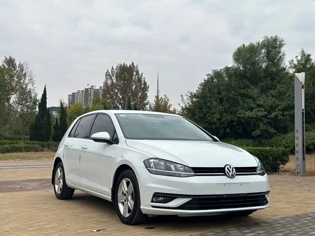 Volkswagen Golf — фото 3