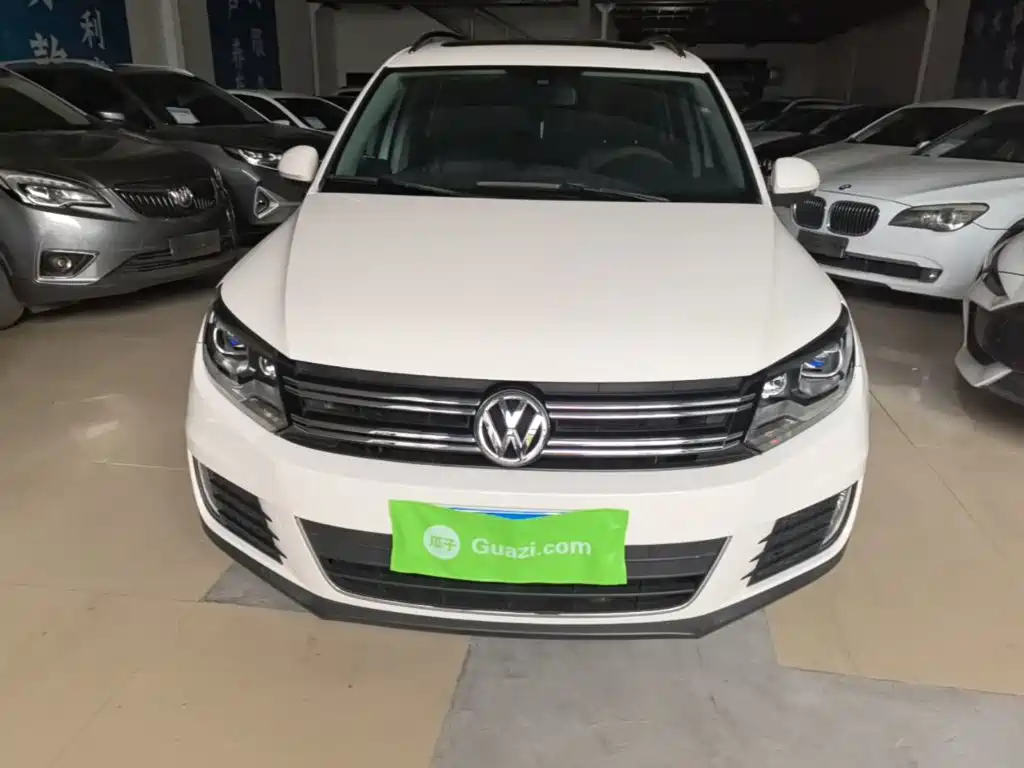 Volkswagen Tiguan — фото 3