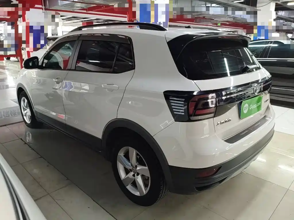 Volkswagen T-Cross — фото 5