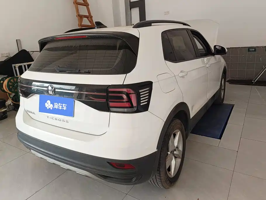 Volkswagen T-Cross — фото 3