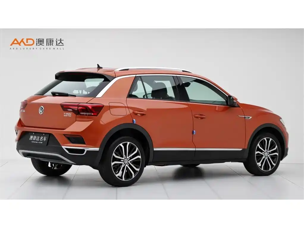 Volkswagen T-Roc — фото 3