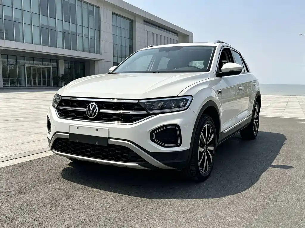 Volkswagen T-Roc — фото 4
