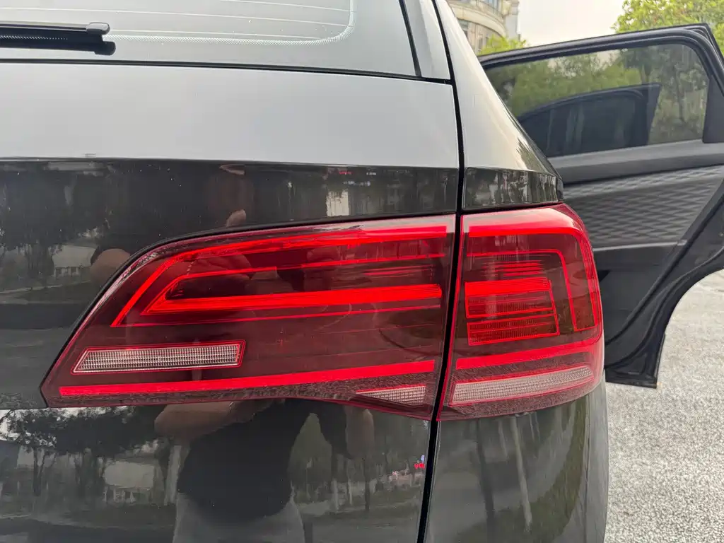Volkswagen Tharu — фото 22
