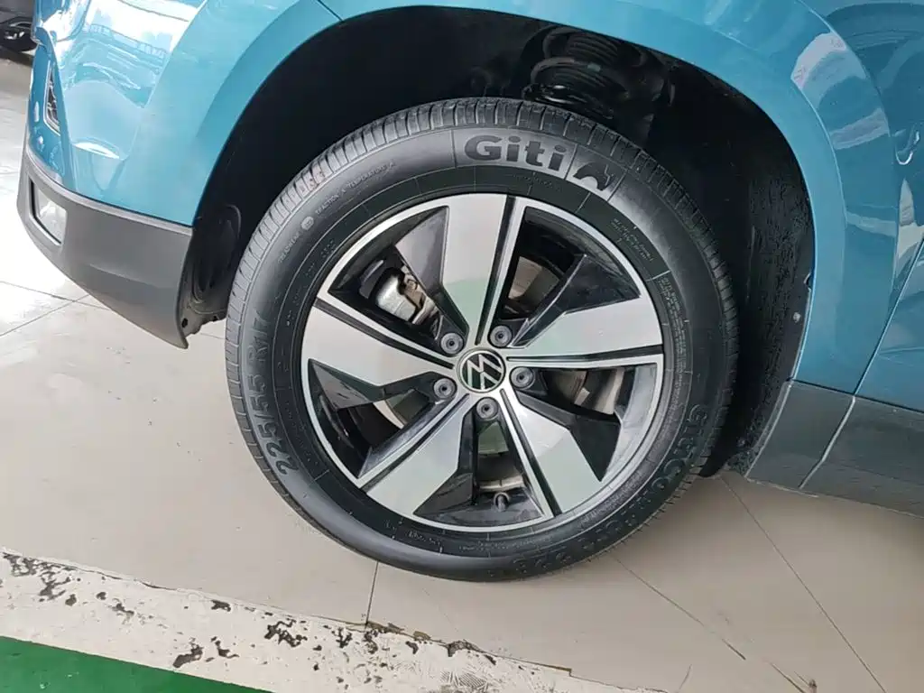 Volkswagen Tharu — фото 23