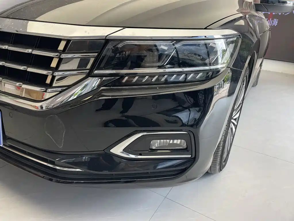 Volkswagen Passat — фото 18