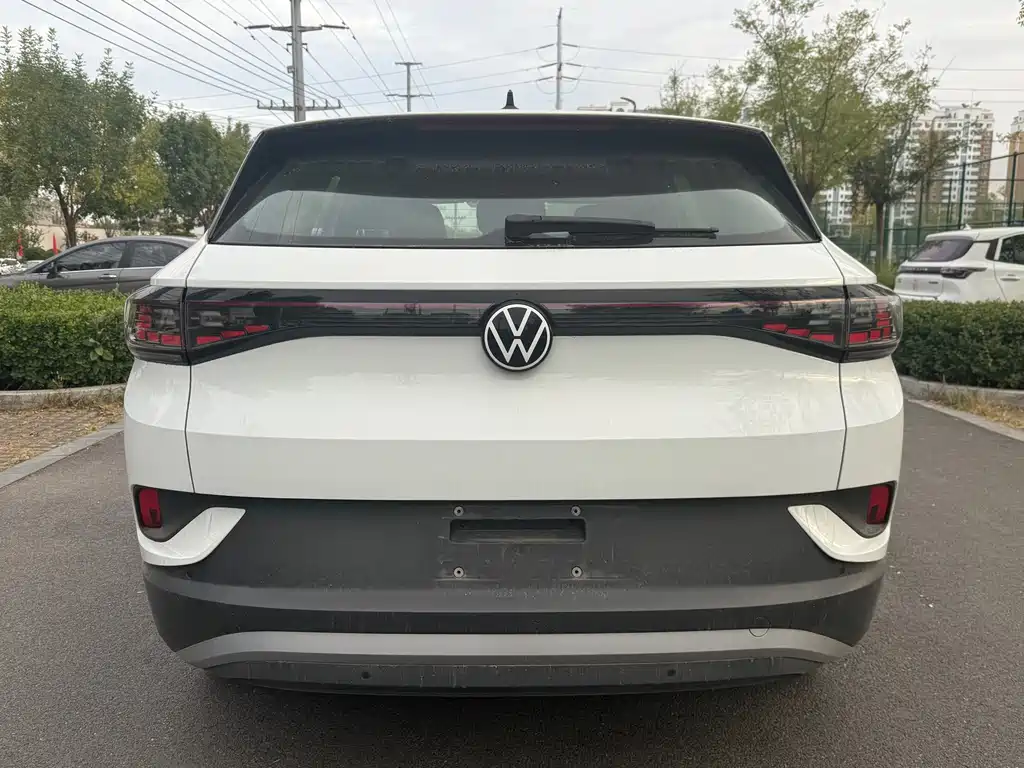 Volkswagen ID.4 Crozz — фото 9