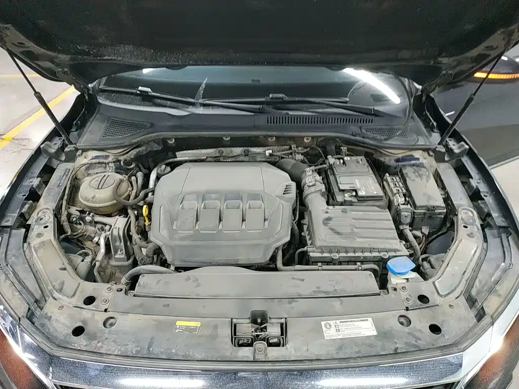 Volkswagen Passat — фото 20
