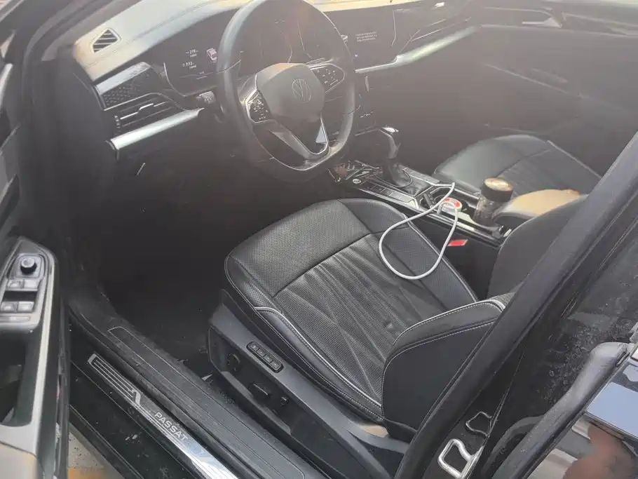 Volkswagen Passat — фото 9