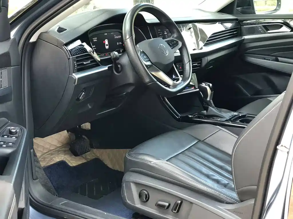 Volkswagen Passat — фото 7