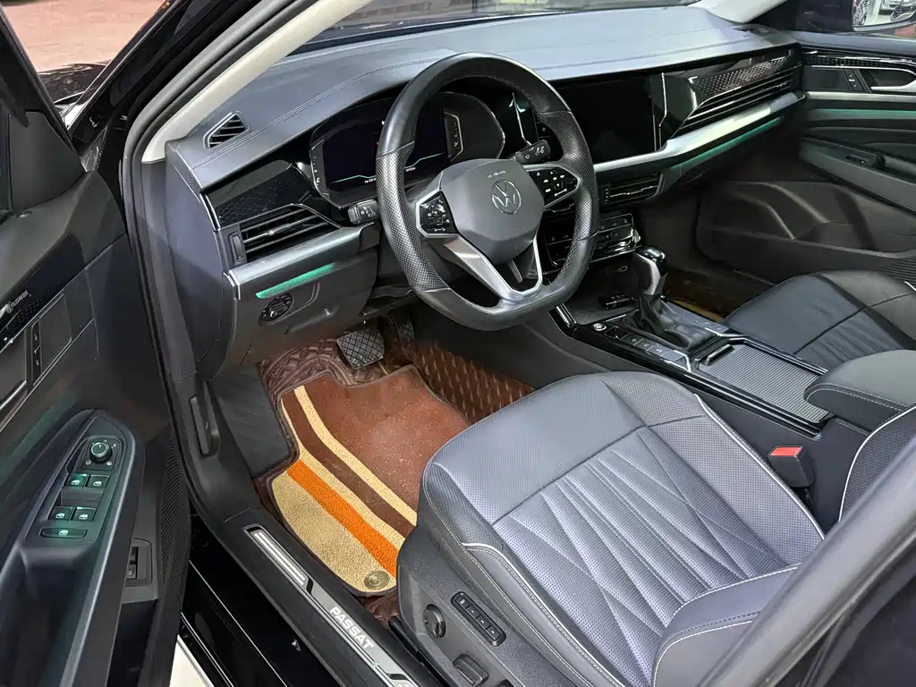 Volkswagen Passat — фото 4