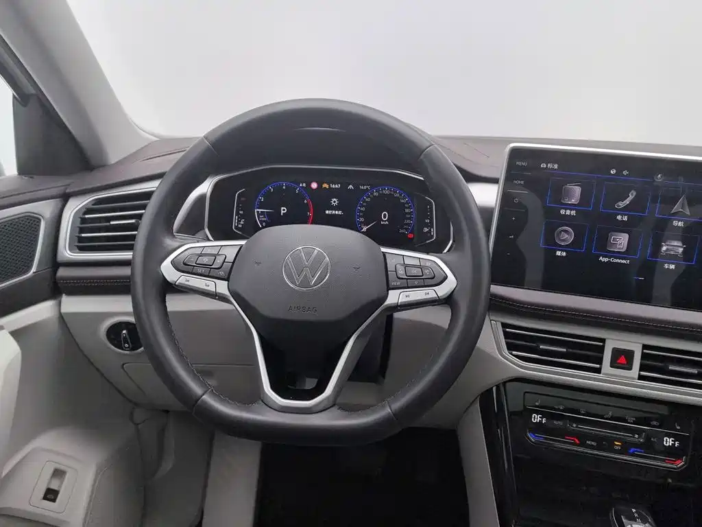 Volkswagen Tayron — фото 11