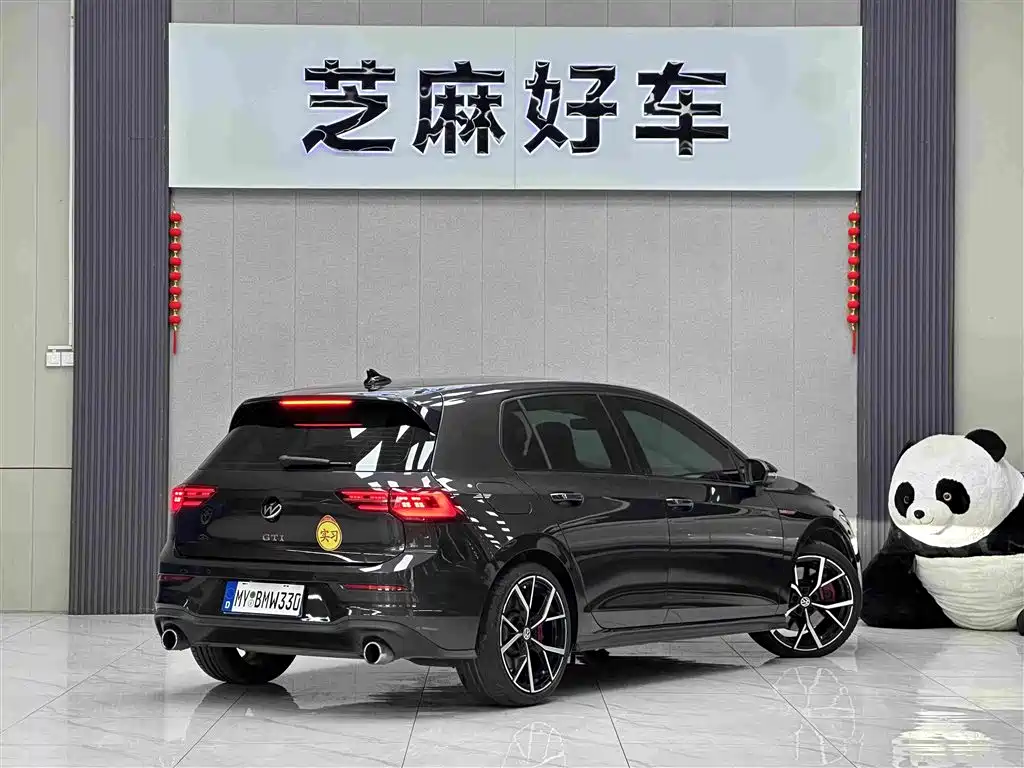 Volkswagen Golf GTI — фото 6