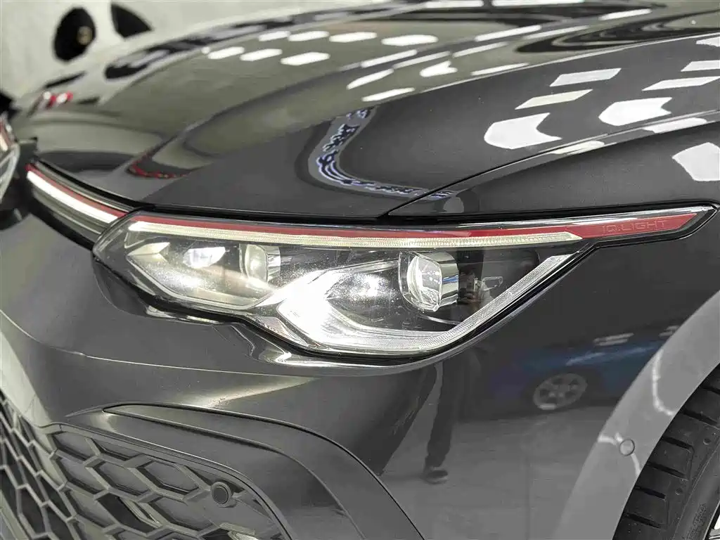 Volkswagen Golf GTI — фото 7