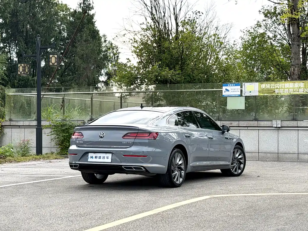 Volkswagen CC — фото 9