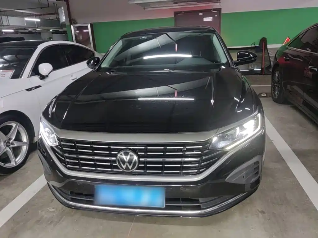 Volkswagen Passat — фото 3