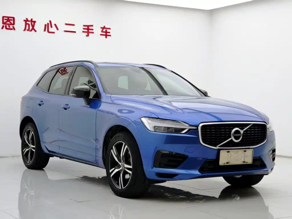 Volvo XC60 — фото 3