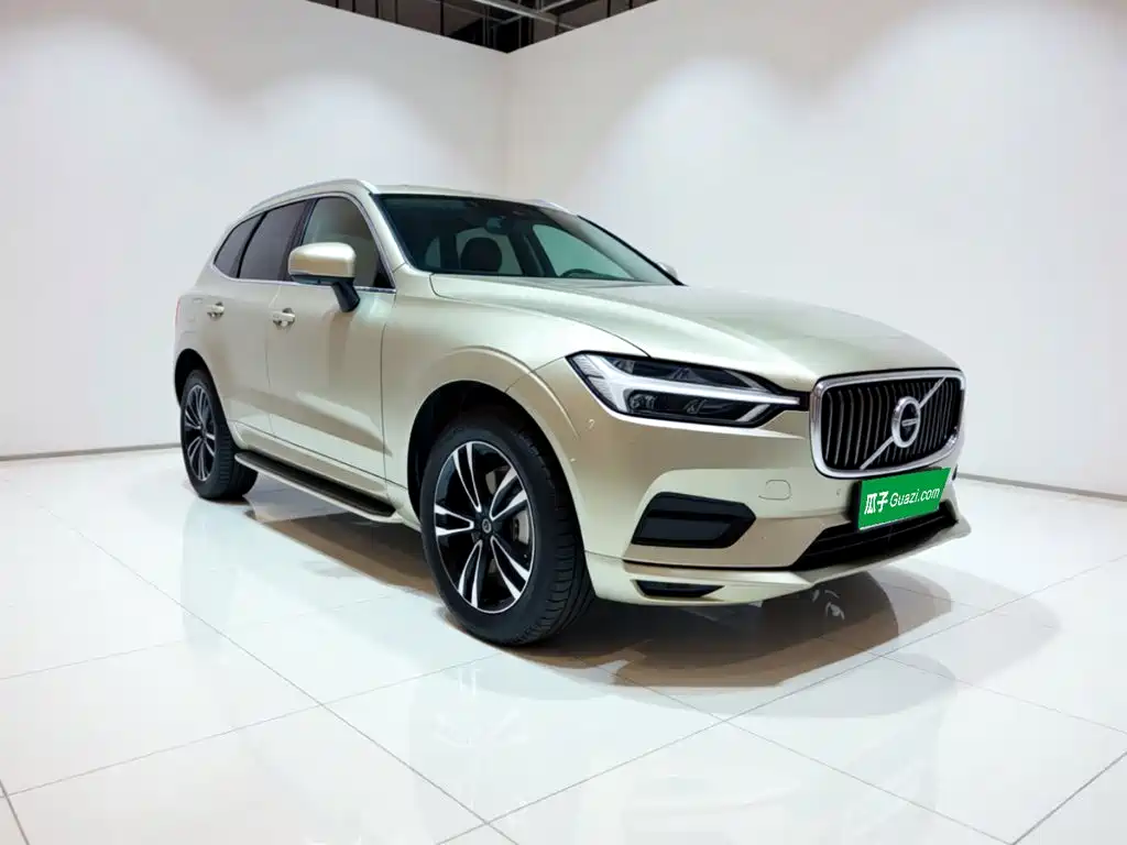 Volvo XC60 — фото 3