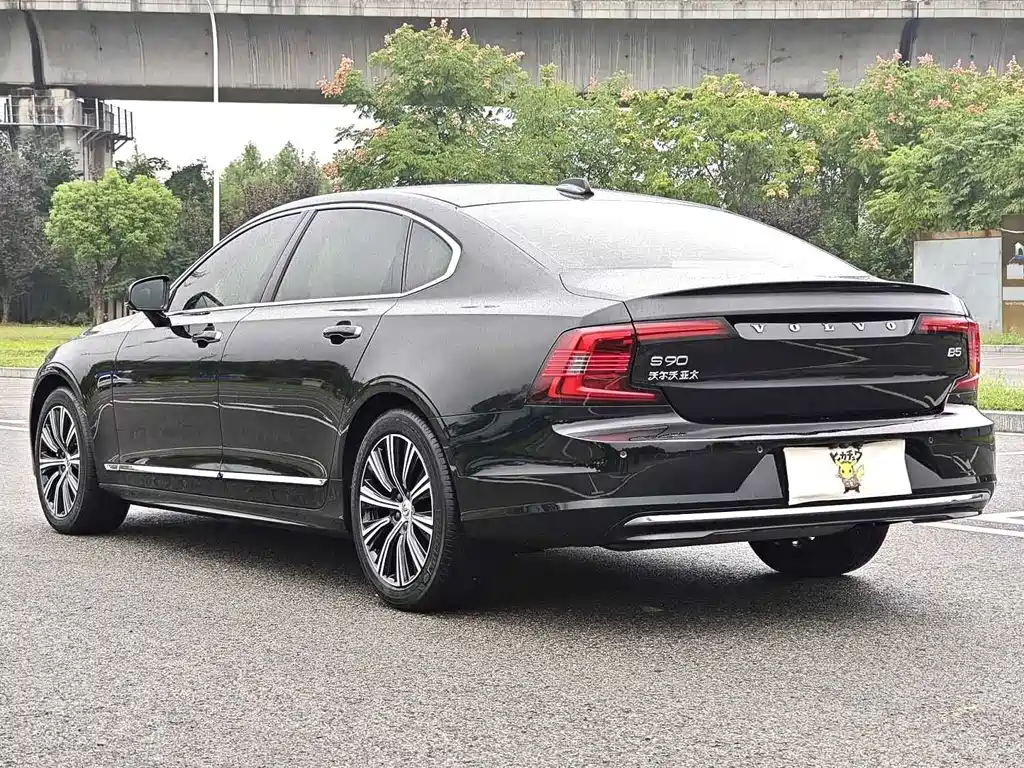 Volvo S90 — фото 3