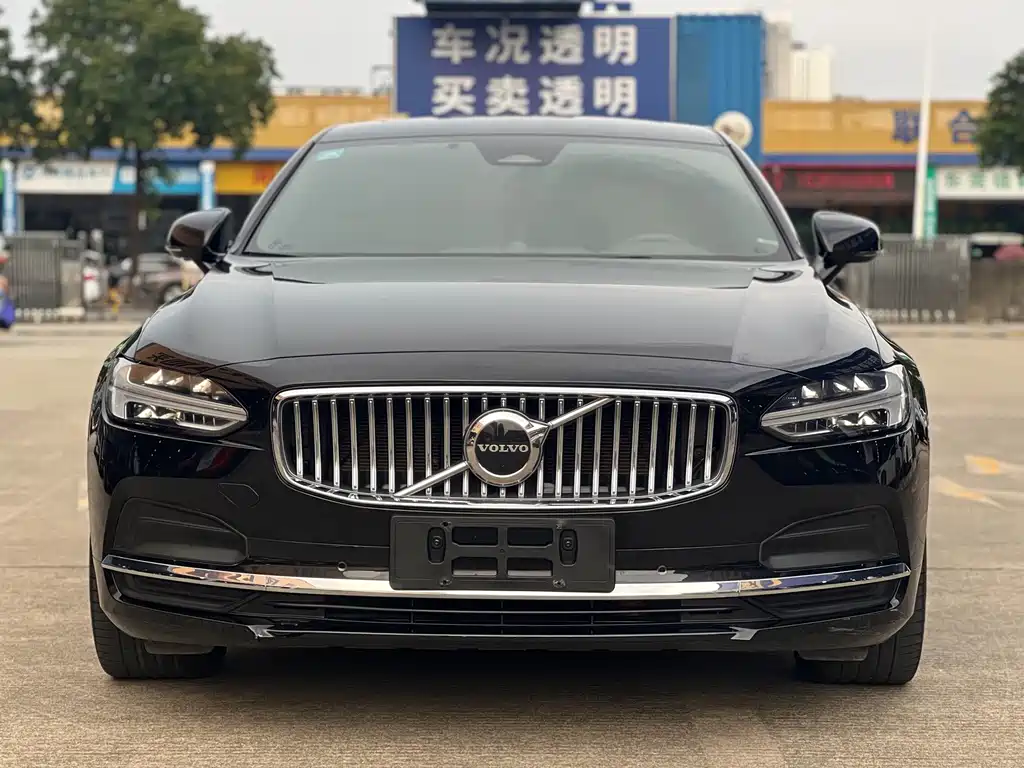 Volvo S90 — фото 3