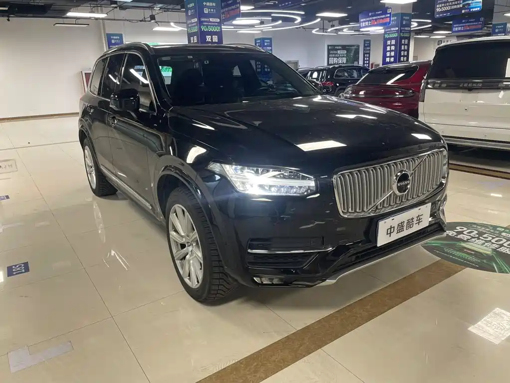 Volvo XC90 — фото 2