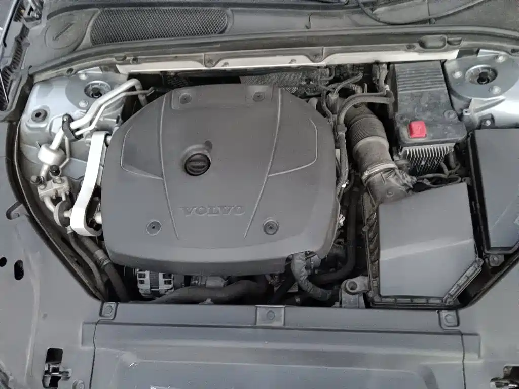 Volvo S90 — фото 11