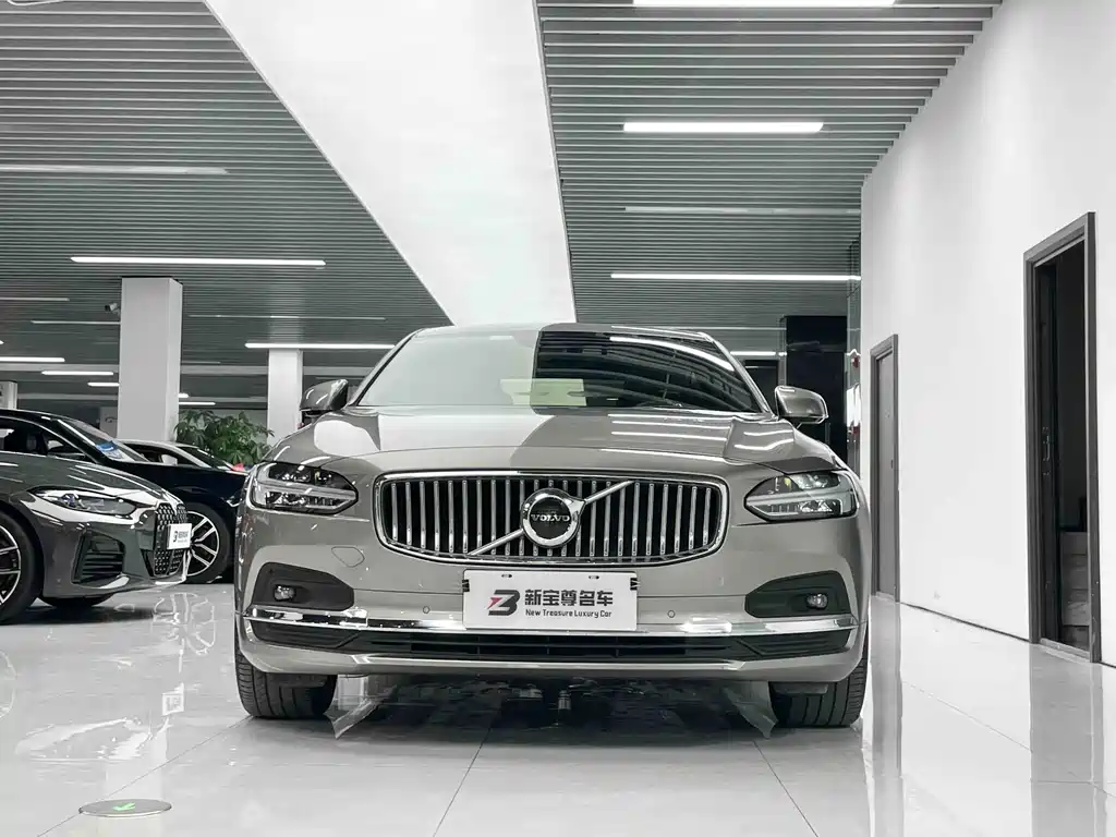 Volvo S90 — фото 2