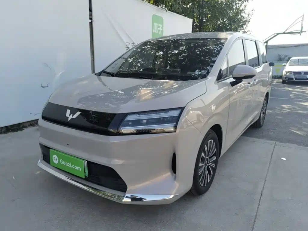 Wuling Xingguang 730 New Energy — фото 2