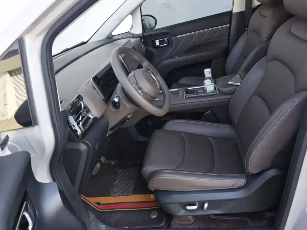 Wuling Xingguang 730 New Energy — фото 15