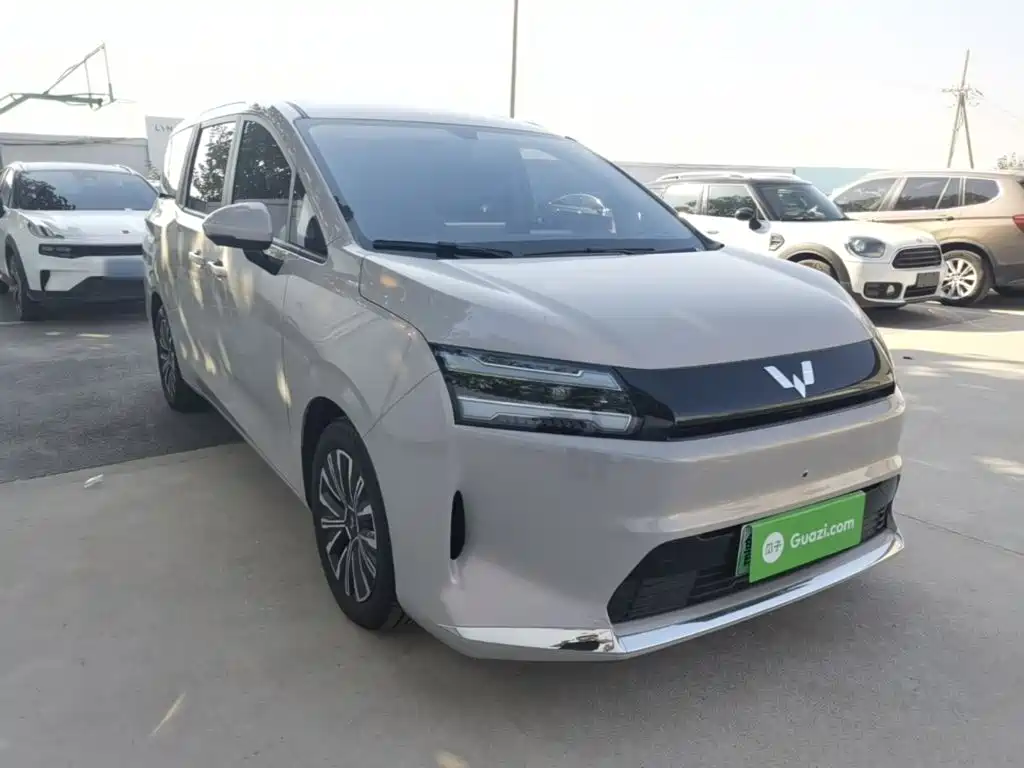 Wuling Xingguang 730 New Energy — фото 4