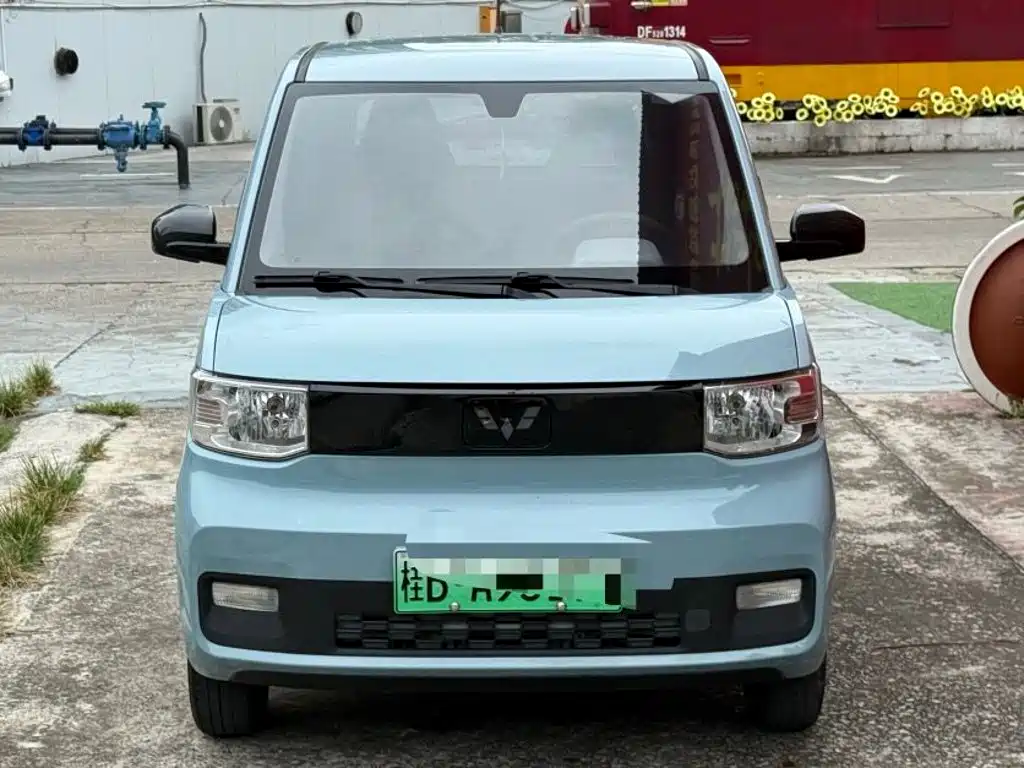 Wuling MINIEV — фото 2