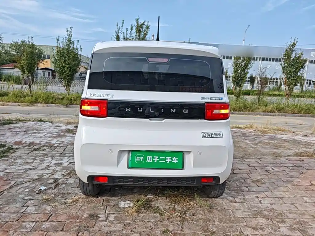 Wuling MINIEV — фото 6