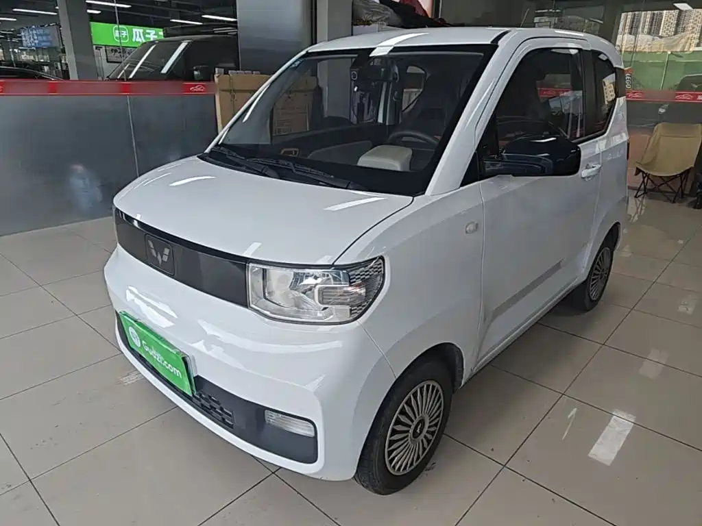 Wuling MINIEV — фото 2