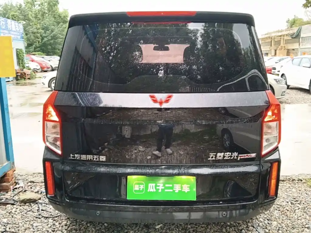 Wuling Hongguang PLUS — фото 6