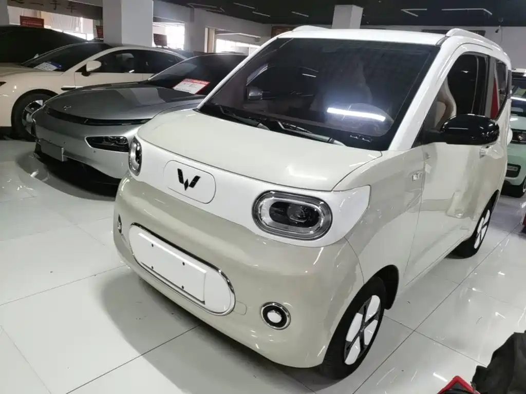 Wuling MINIEV — фото 2