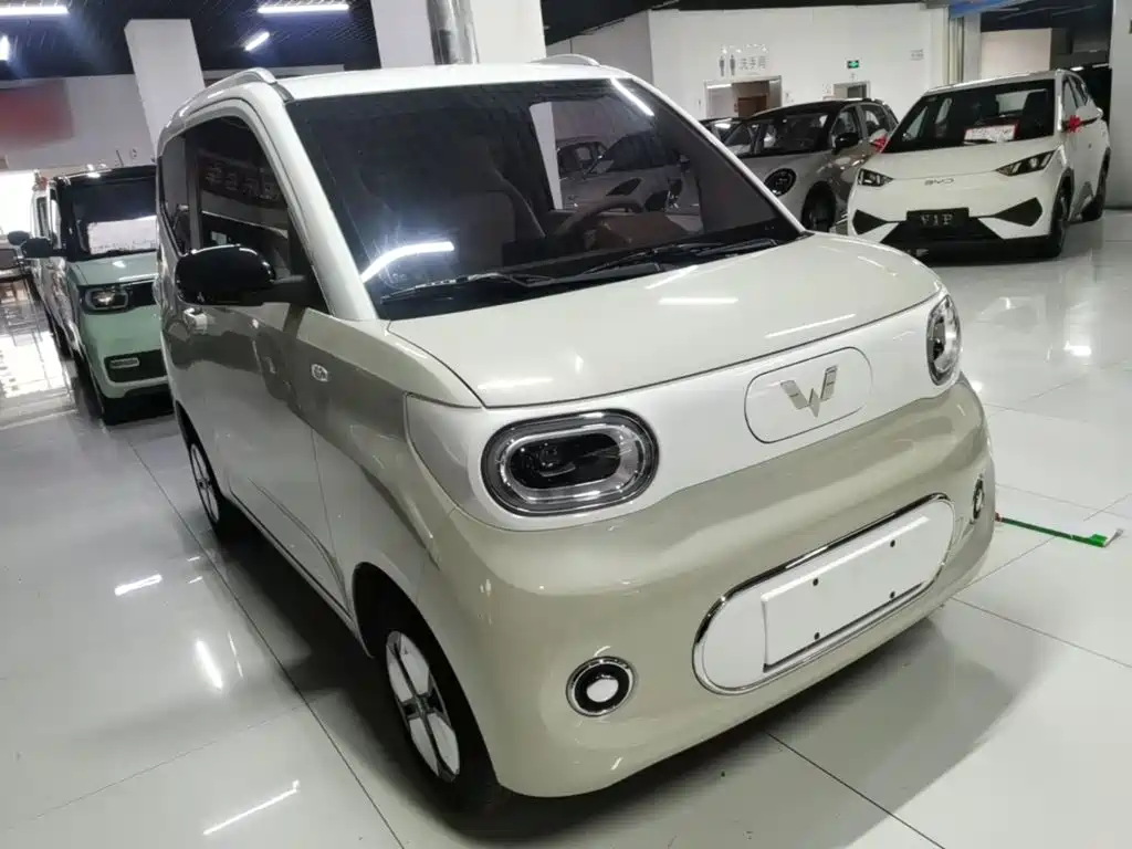 Wuling MINIEV — фото 4