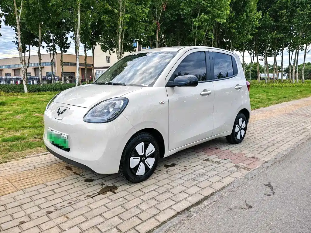 Wuling MINIEV